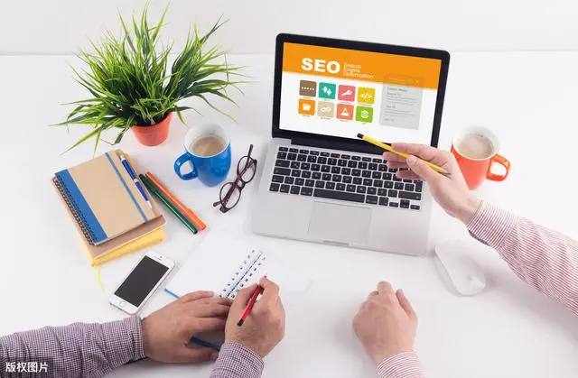 李沁造型师上热搜后立马换衣服了